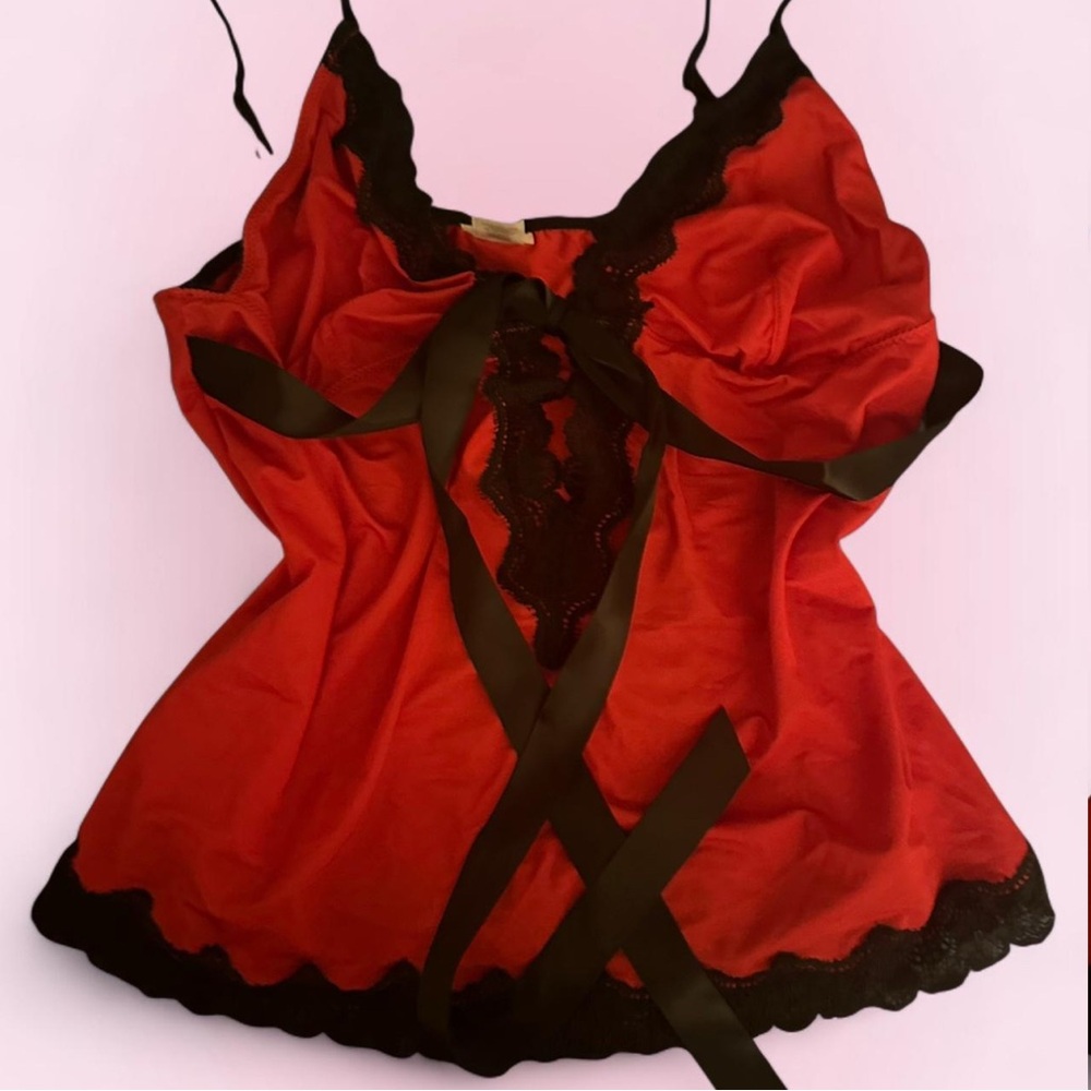 Luxurious Scarlet and Ebony Lace Chemise